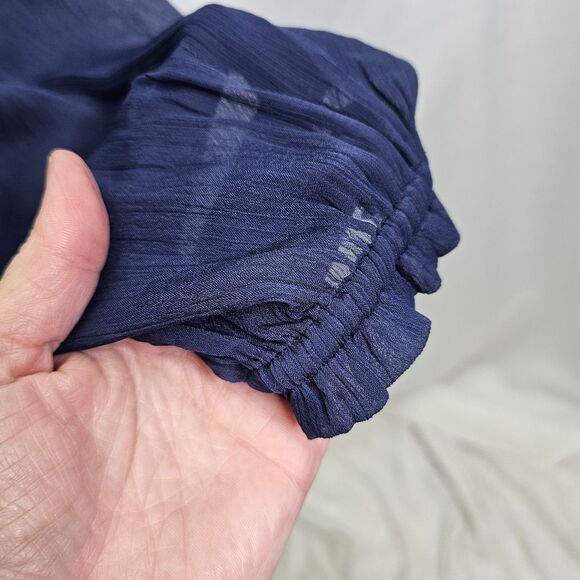 Old Navy Blue Chiffon Split Neck Blouse Size Large - Picture 11 of 11